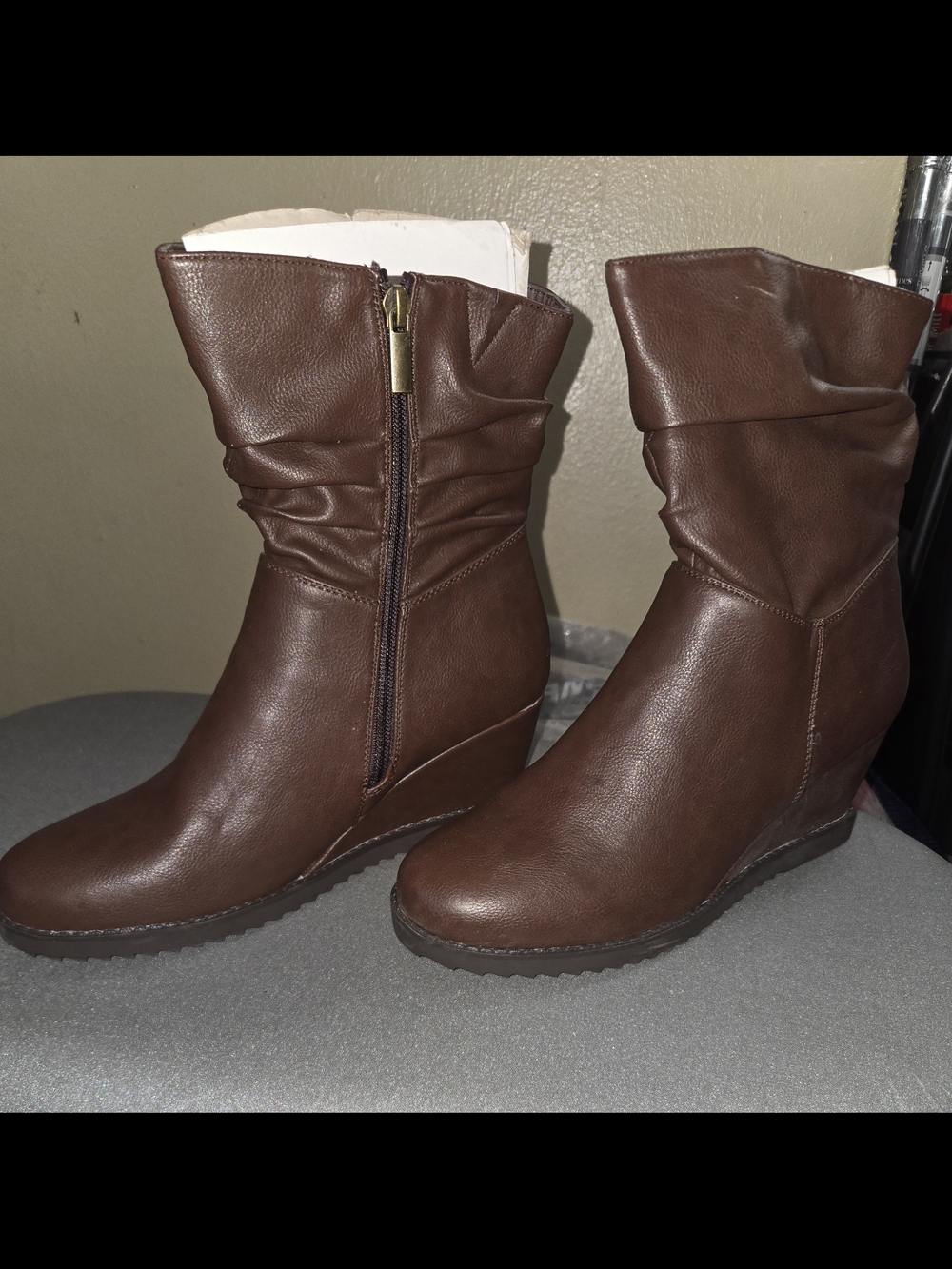 comfortview Brown Slouch Wedge Ankle Boots